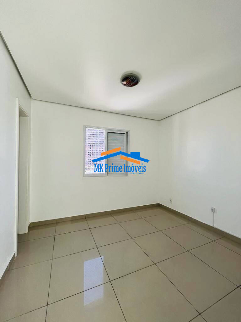 Apartamento à venda com 3 quartos, 123m² - Foto 12