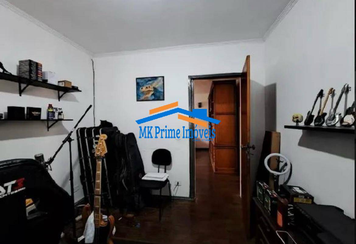 Casa à venda com 3 quartos, 250m² - Foto 14