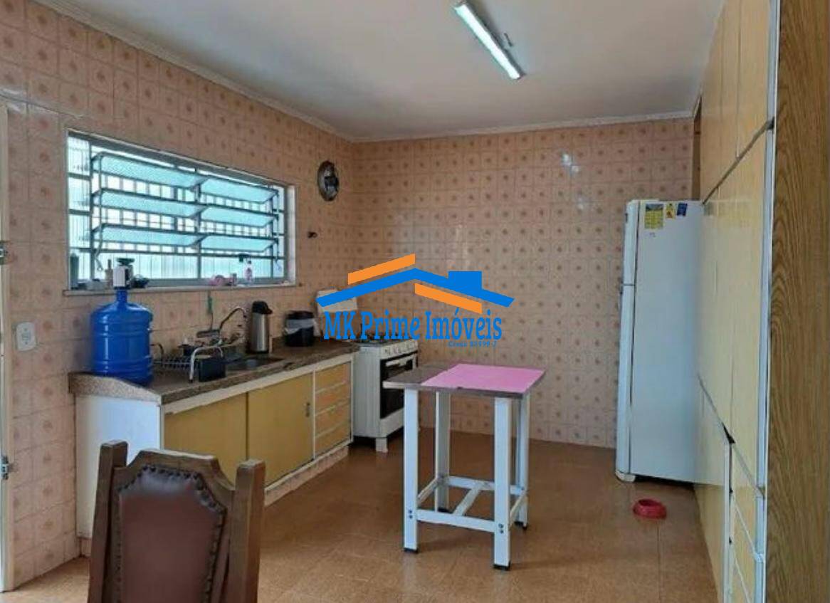 Casa à venda com 3 quartos, 250m² - Foto 5