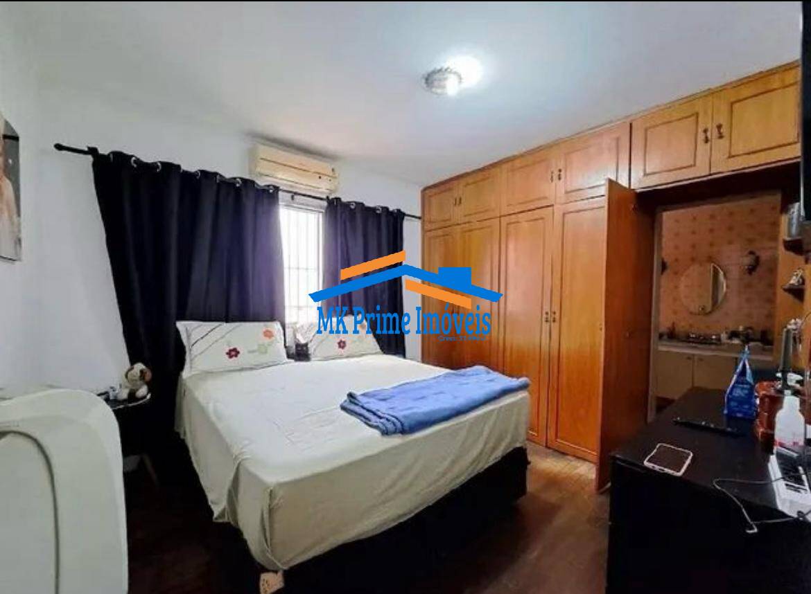 Casa à venda com 3 quartos, 250m² - Foto 7