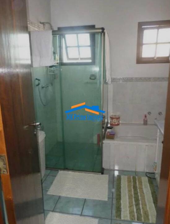 Casa de Condomínio à venda com 4 quartos, 250m² - Foto 37