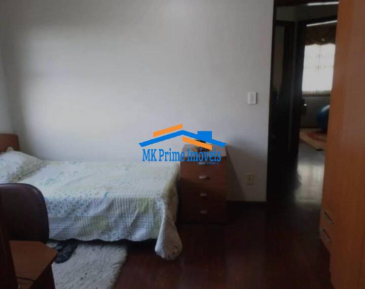 Casa de Condomínio à venda com 4 quartos, 250m² - Foto 46