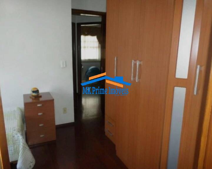 Casa de Condomínio à venda com 4 quartos, 250m² - Foto 50