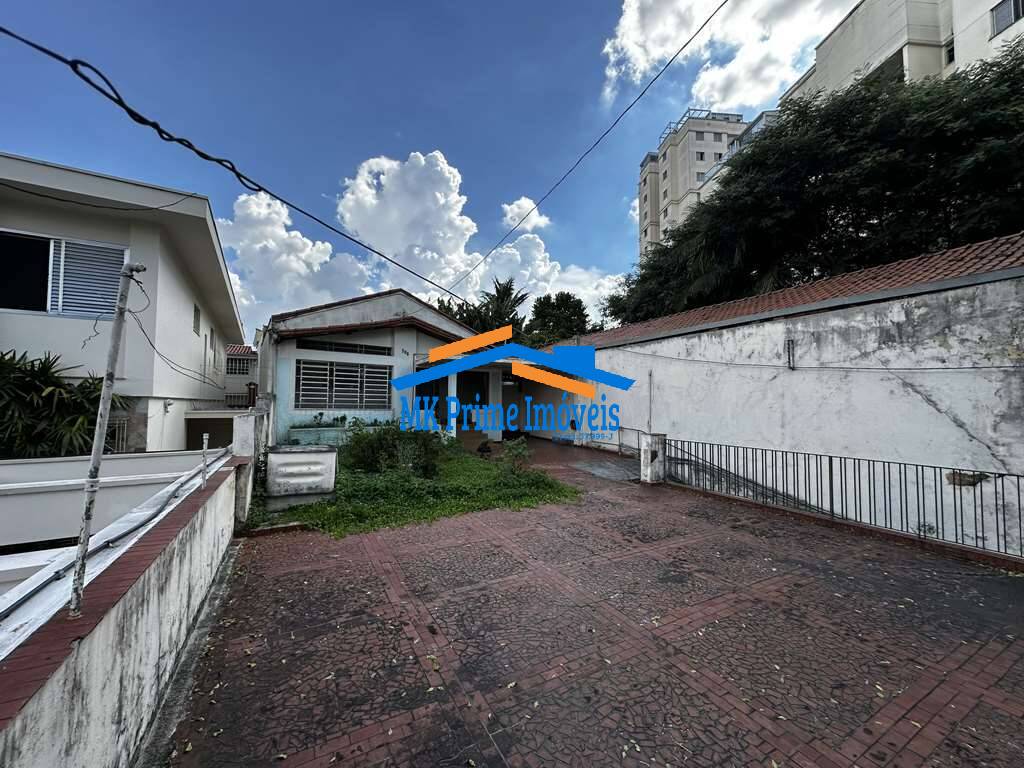 Casa à venda com 2 quartos, 320m² - Foto 2