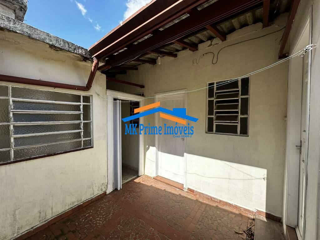 Casa à venda com 2 quartos, 320m² - Foto 17