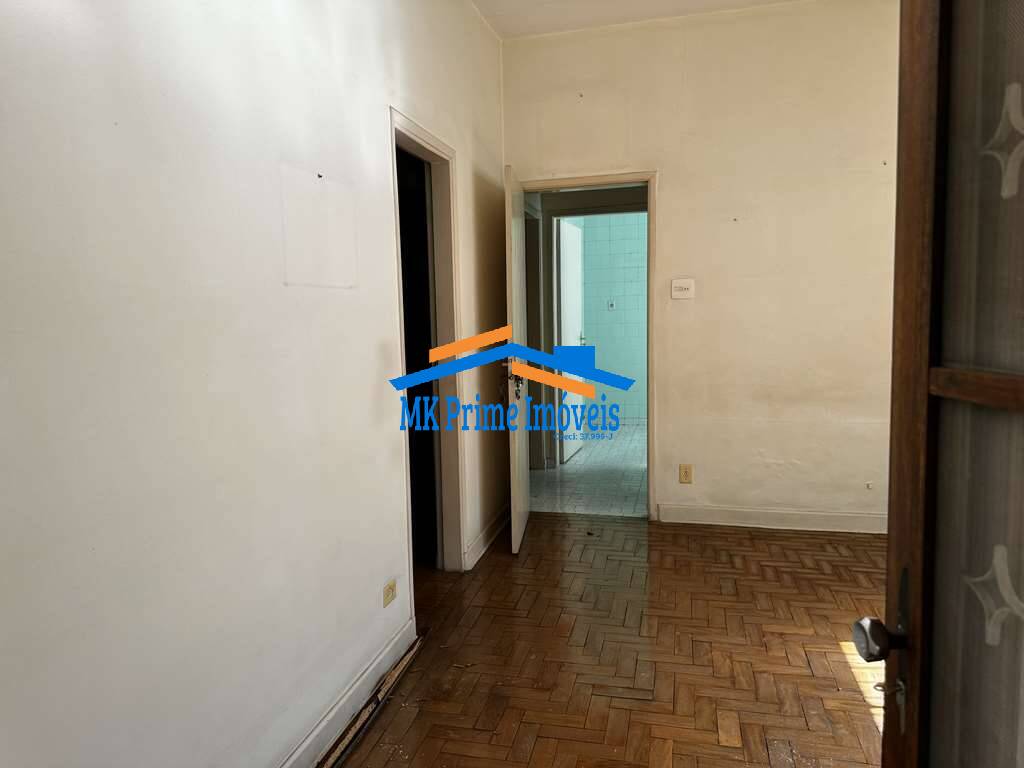 Casa à venda com 2 quartos, 320m² - Foto 18