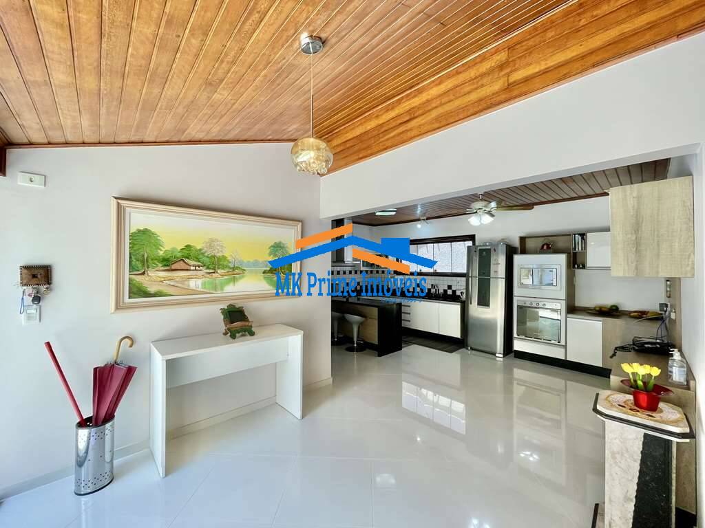 Casa de Condomínio à venda com 3 quartos, 215m² - Foto 10