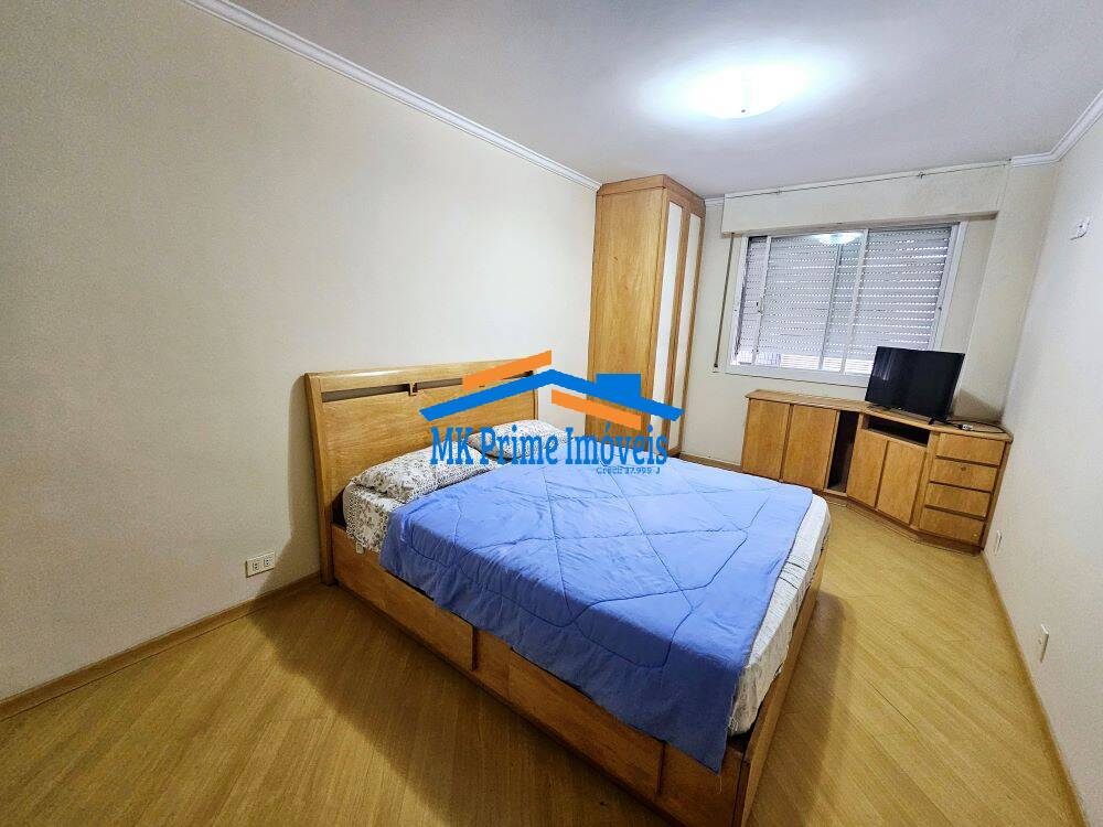 Apartamento à venda com 3 quartos, 134m² - Foto 13