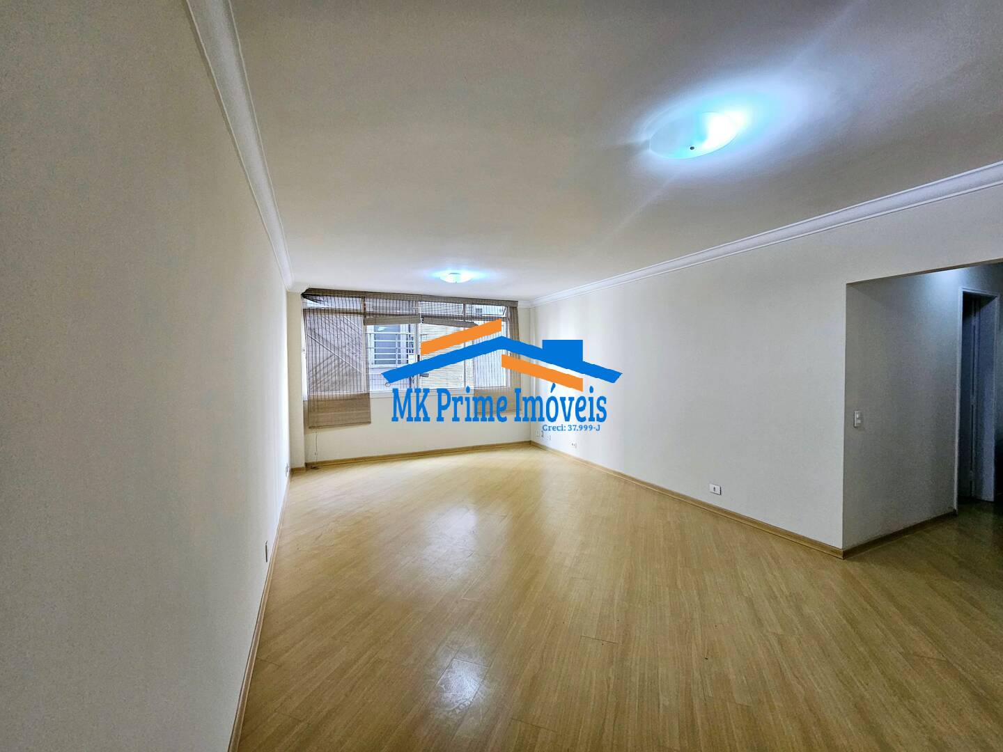 Apartamento à venda com 3 quartos, 134m² - Foto 4