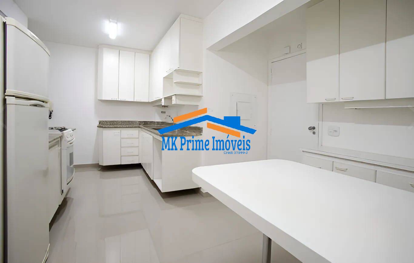 Apartamento à venda com 3 quartos, 134m² - Foto 2