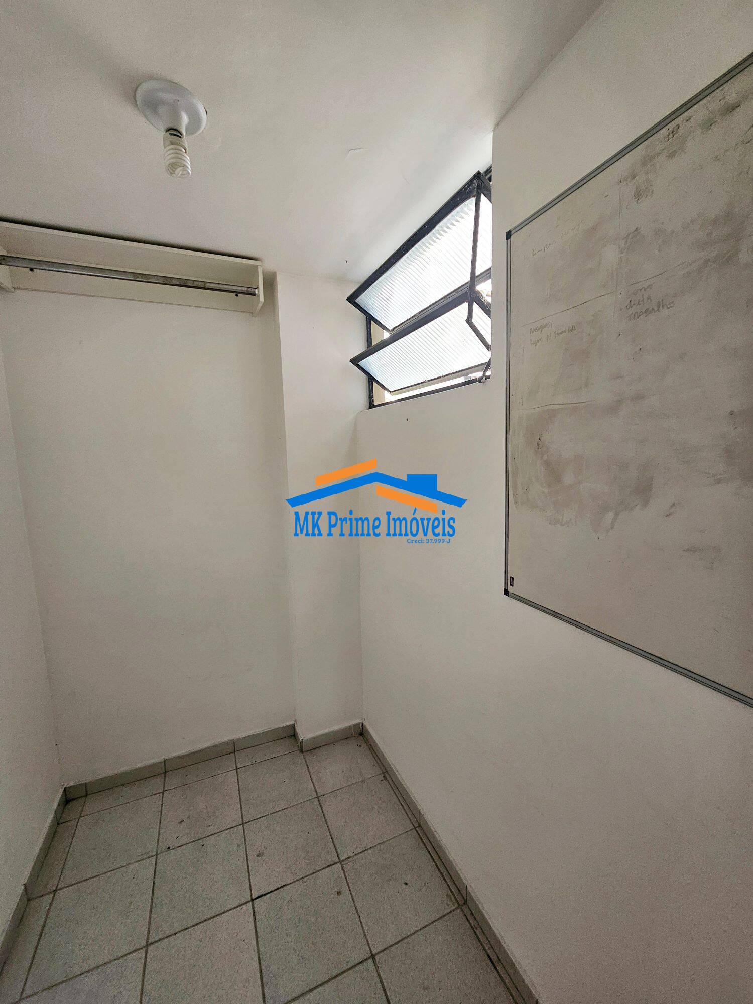 Apartamento à venda com 3 quartos, 134m² - Foto 18