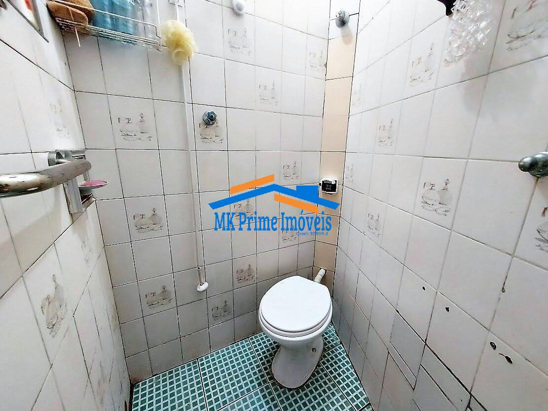 Sobrado à venda com 3 quartos, 250m² - Foto 17