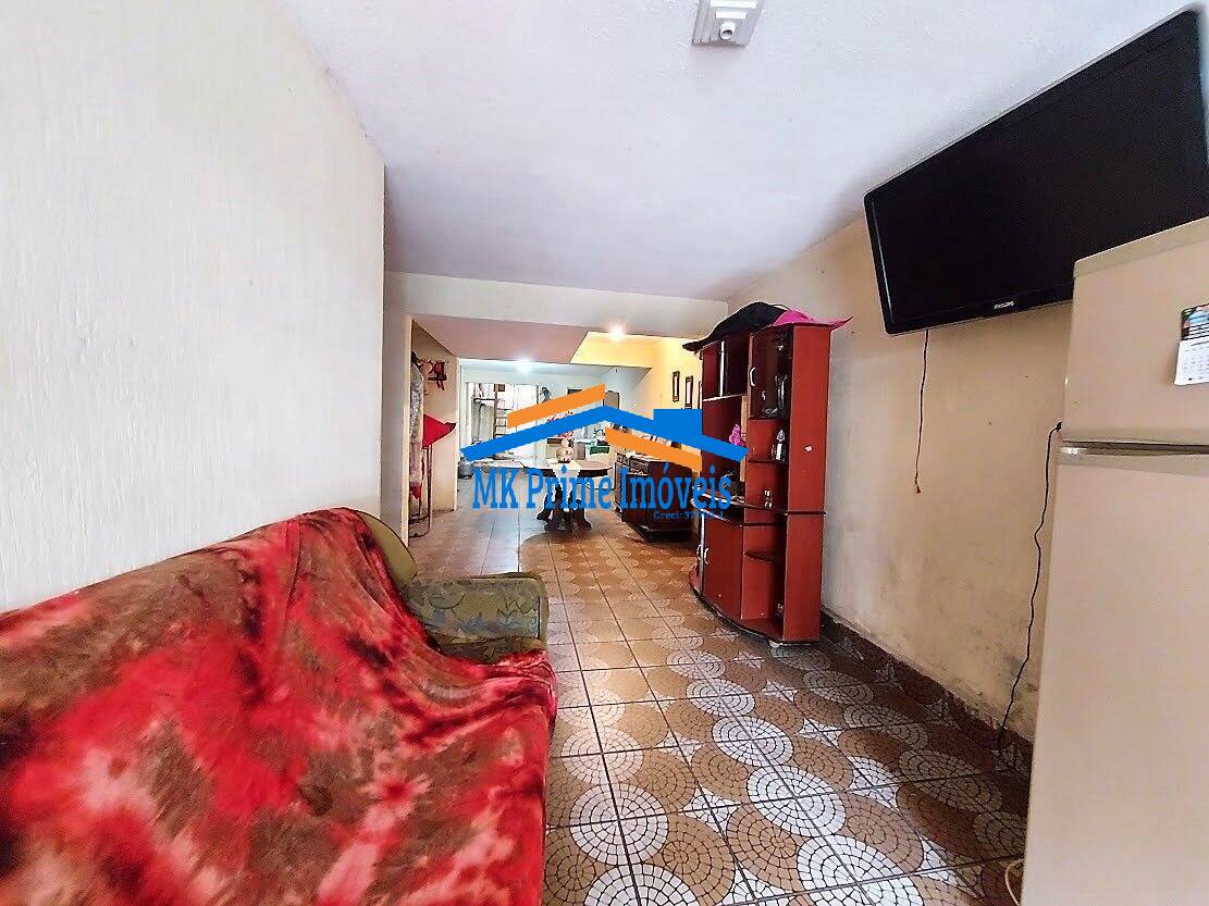 Sobrado à venda com 3 quartos, 250m² - Foto 8