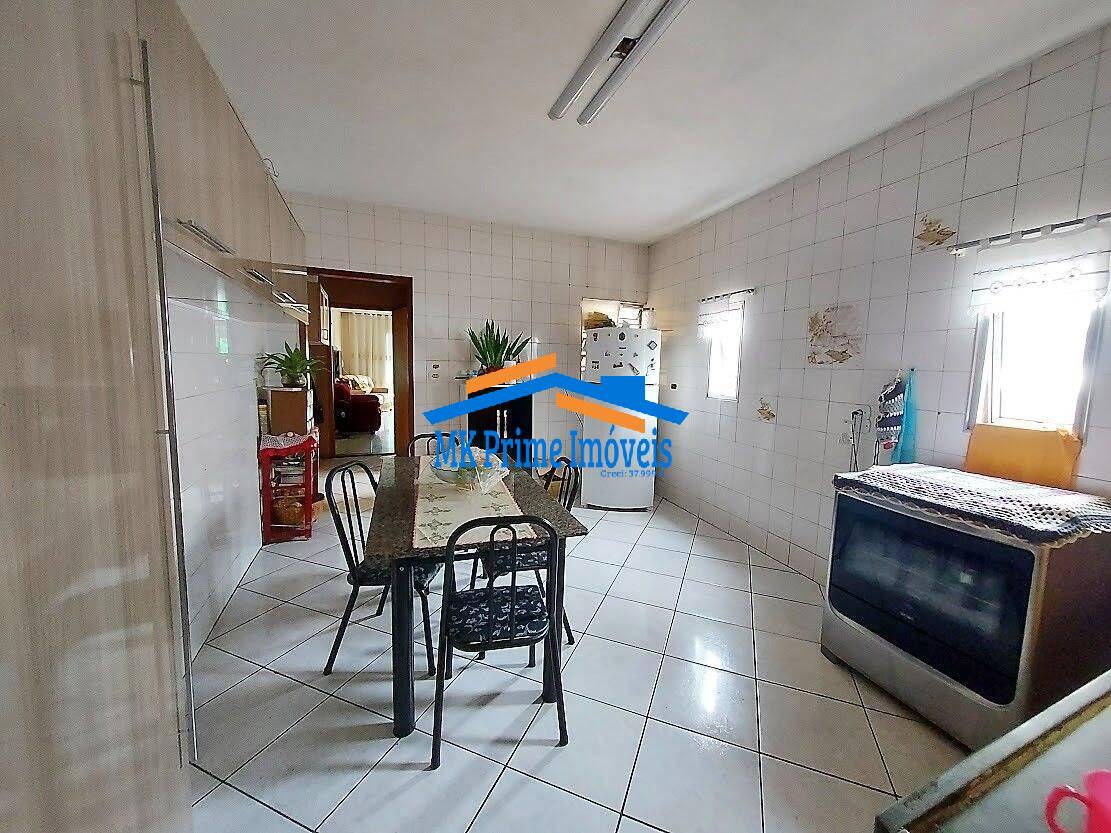 Sobrado à venda com 3 quartos, 250m² - Foto 10