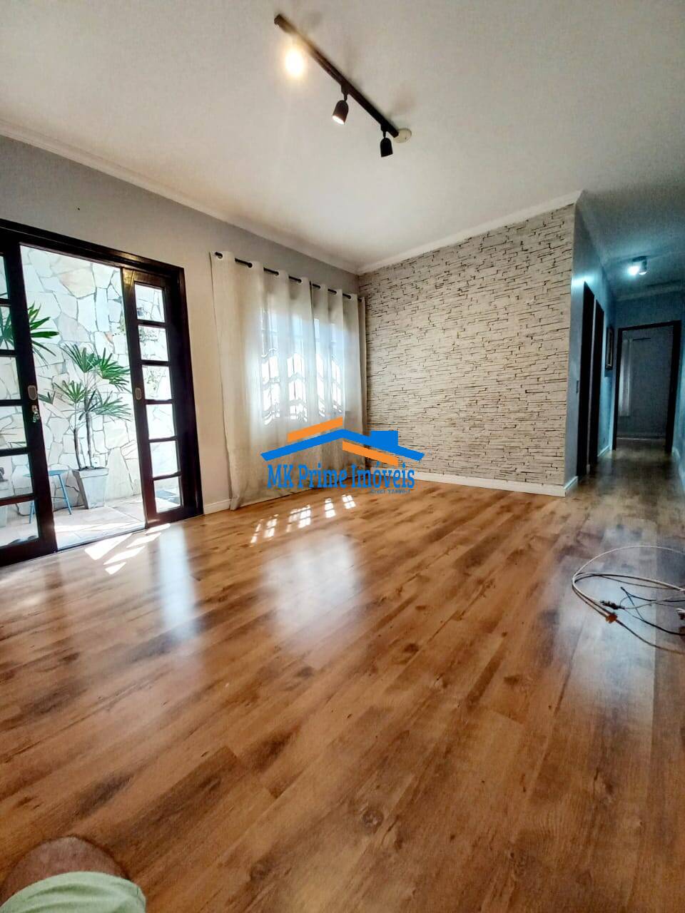 Casa à venda com 2 quartos, 110m² - Foto 23