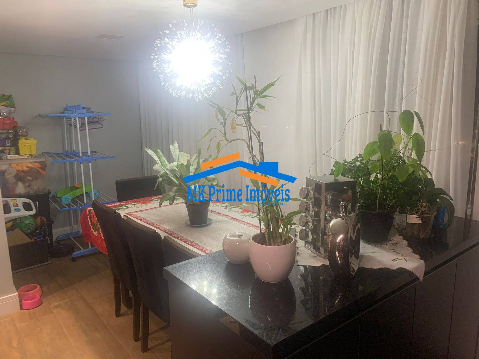 Apartamento à venda com 3 quartos, 96m² - Foto 4