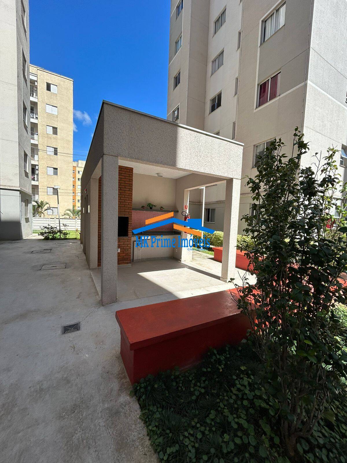 Apartamento à venda com 2 quartos, 45m² - Foto 25