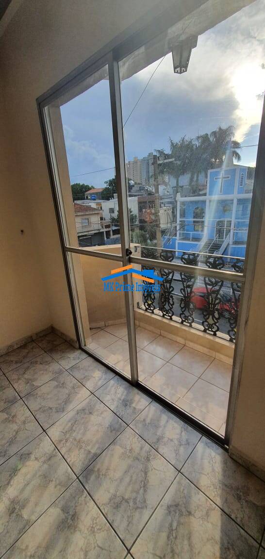 Apartamento à venda com 2 quartos, 62m² - Foto 2