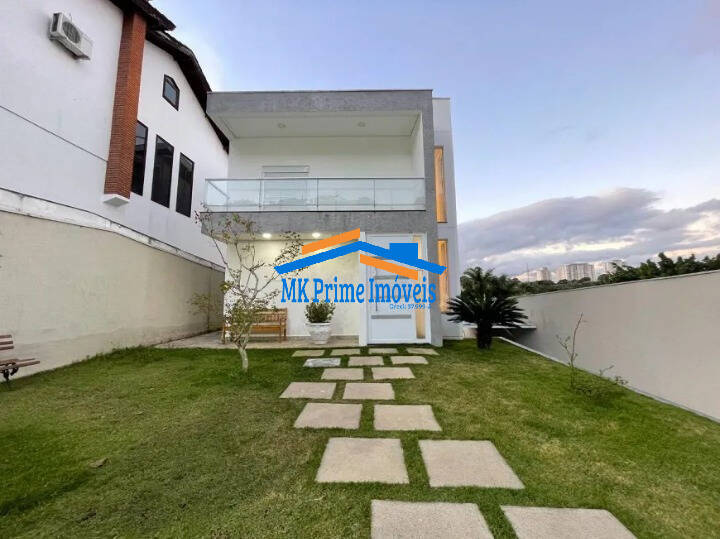 Sobrado à venda com 3 quartos, 320m² - Foto 3