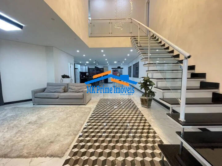 Sobrado à venda com 3 quartos, 320m² - Foto 1