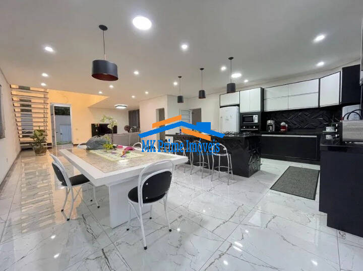 Sobrado à venda com 3 quartos, 320m² - Foto 15