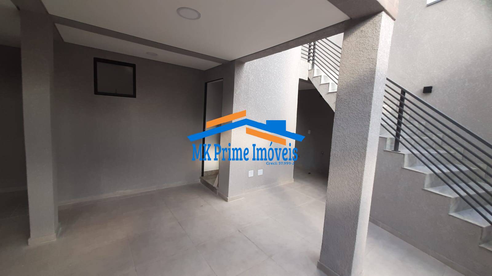 Sobrado à venda com 3 quartos, 128m² - Foto 4