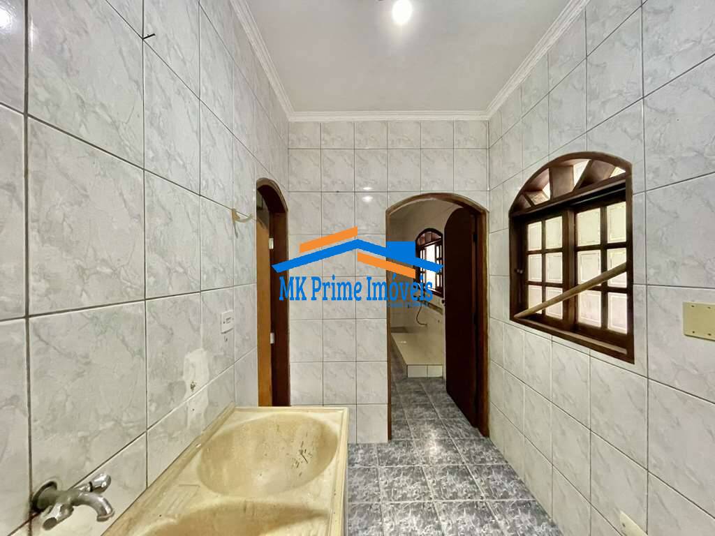 Casa à venda com 3 quartos, 230m² - Foto 29