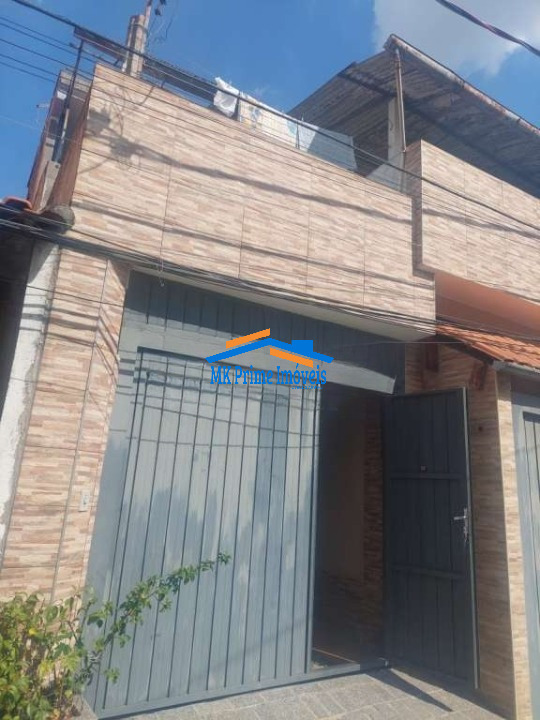 Casa à venda com 3 quartos, 249m² - Foto 2