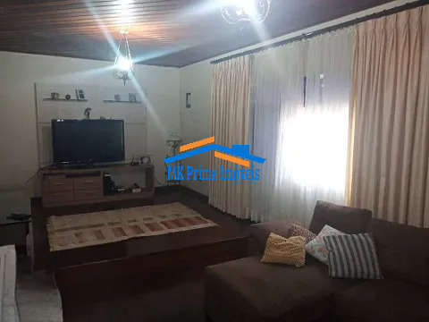 Casa à venda com 3 quartos, 294m² - Foto 7