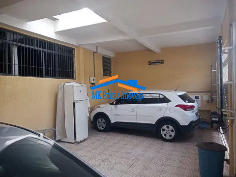 Casa à venda com 3 quartos, 294m² - Foto 2