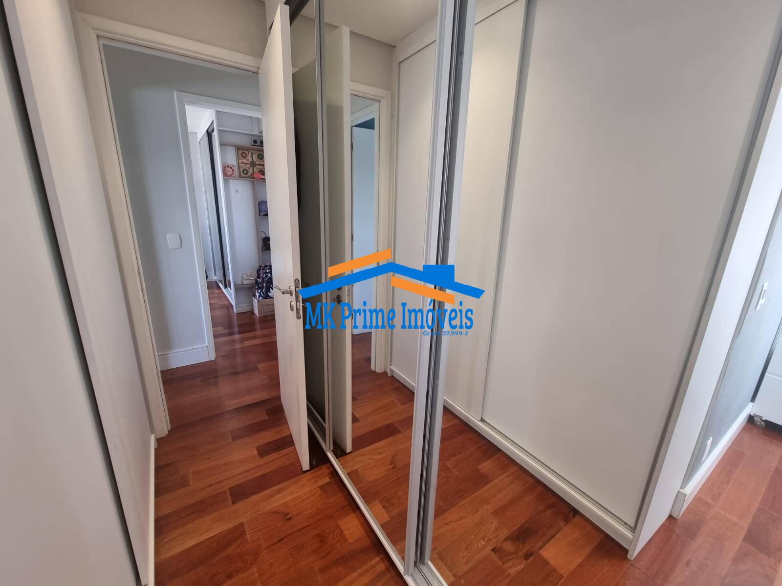 Apartamento à venda com 3 quartos, 113m² - Foto 16