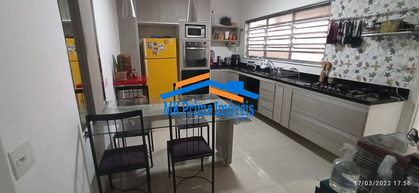 Sobrado à venda com 3 quartos, 166m² - Foto 2