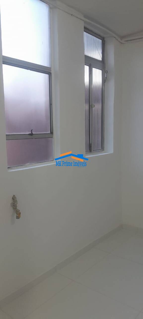 Apartamento à venda com 2 quartos, 42m² - Foto 10