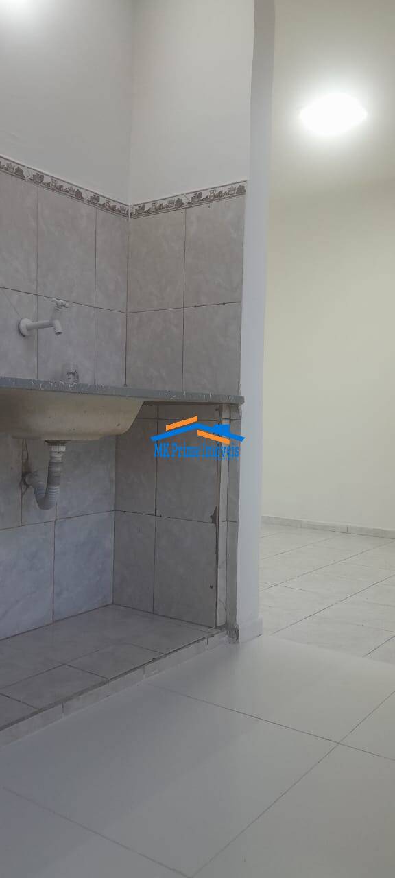 Apartamento à venda com 2 quartos, 42m² - Foto 19