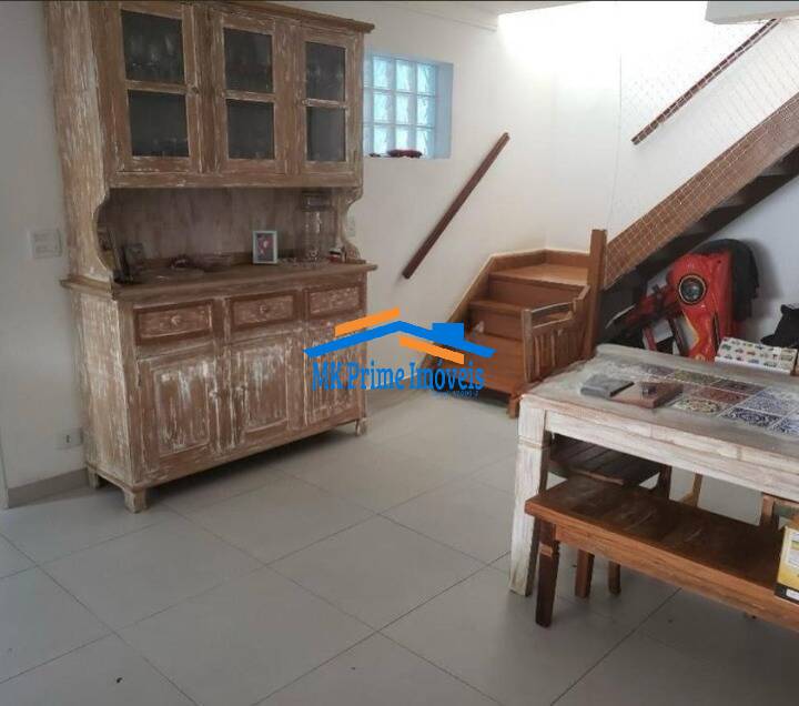 Casa à venda com 2 quartos, 90m² - Foto 2