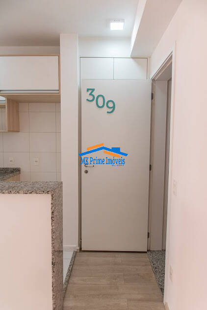 Apartamento à venda com 1 quarto, 30m² - Foto 2