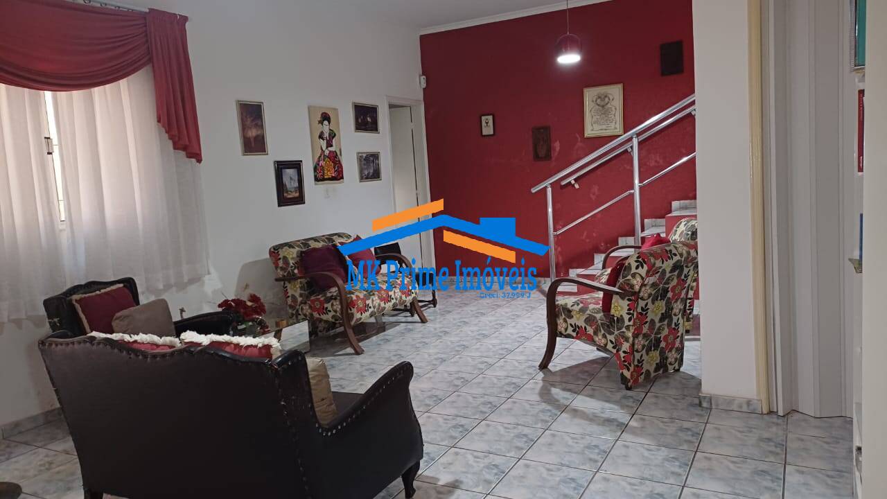 Casa à venda com 4 quartos, 247m² - Foto 10