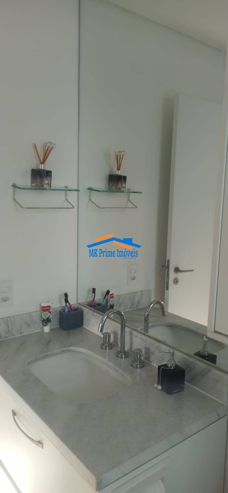 Apartamento à venda com 2 quartos, 62m² - Foto 17