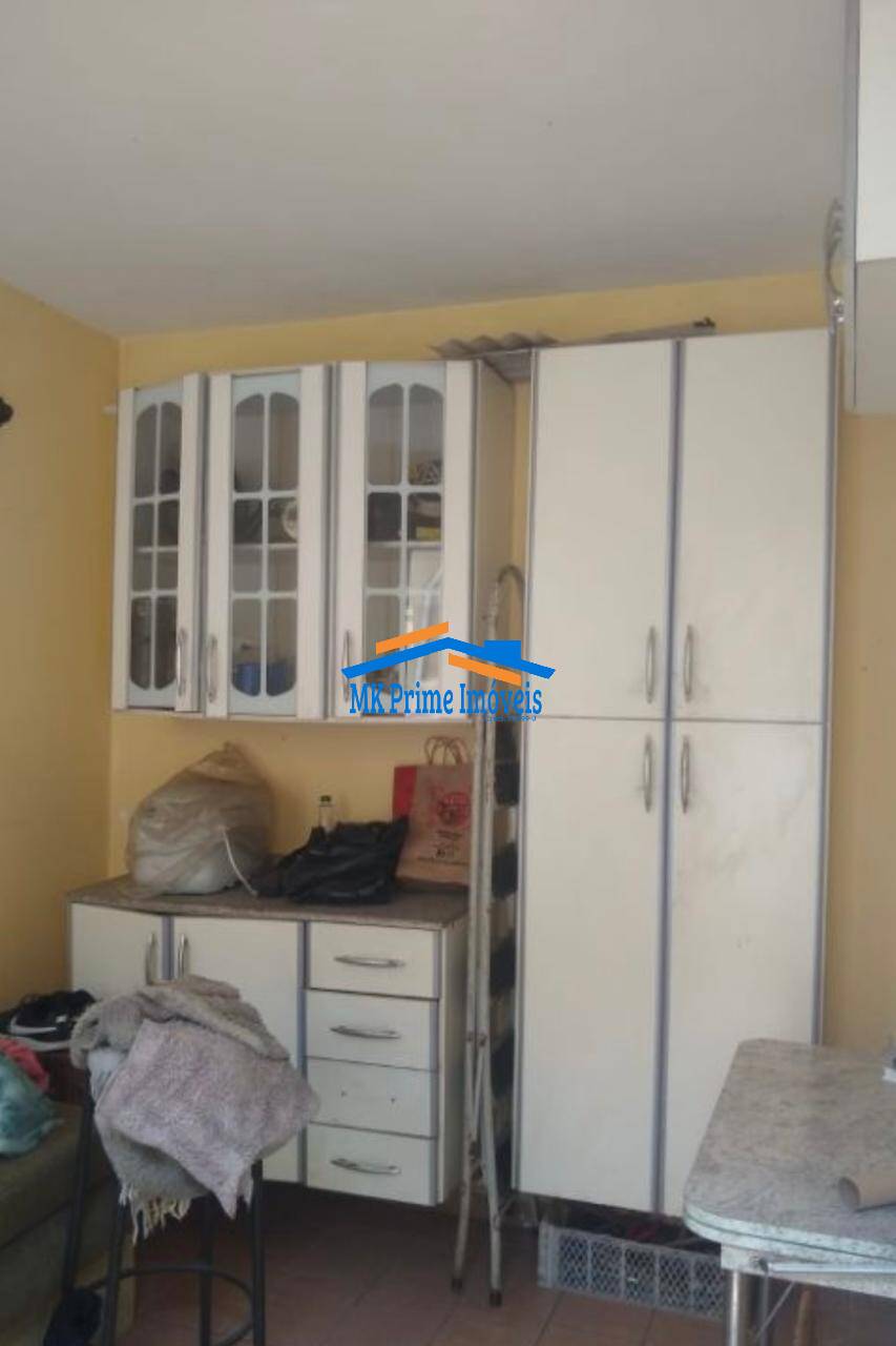 Casa à venda com 5 quartos, 145m² - Foto 4