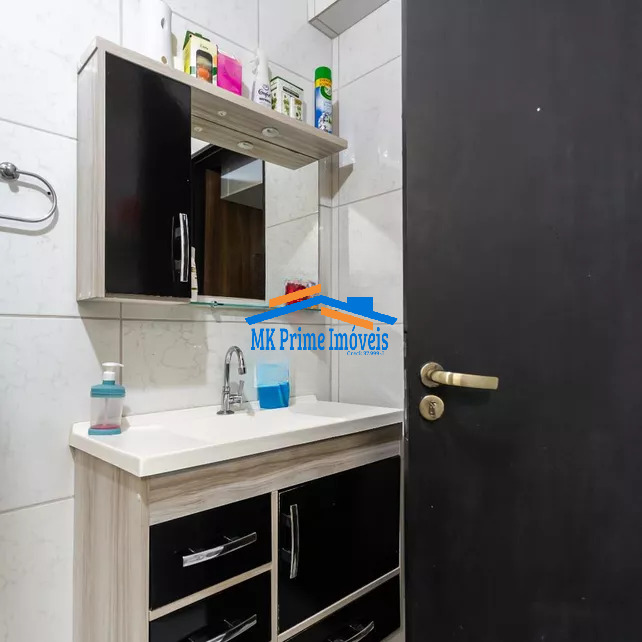 Sobrado à venda com 3 quartos, 210m² - Foto 11