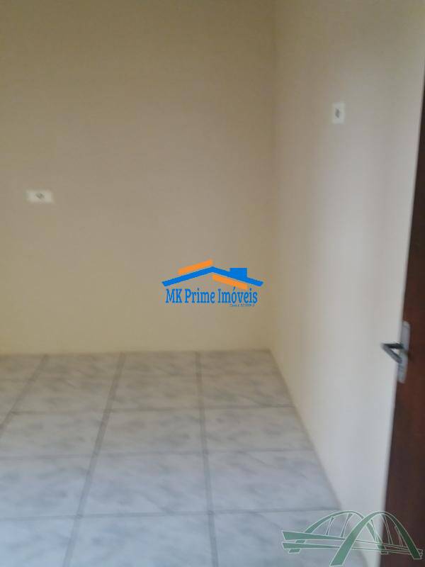 Casa à venda com 2 quartos, 180m² - Foto 10