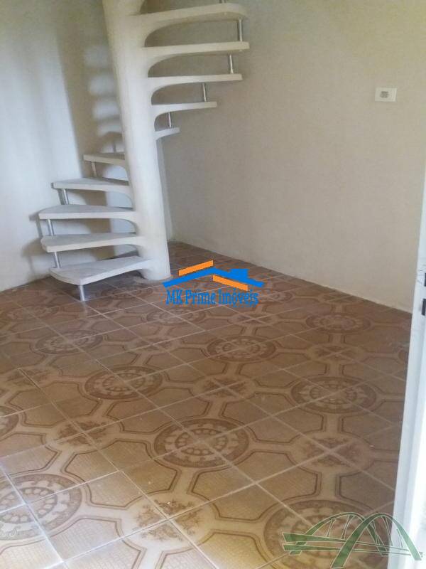 Casa à venda com 2 quartos, 180m² - Foto 5