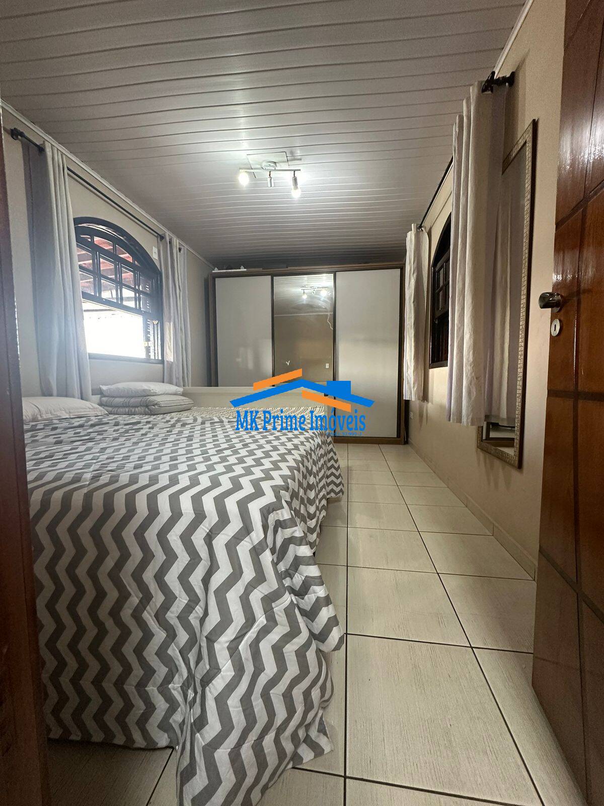 Casa à venda com 3 quartos, 170m² - Foto 14