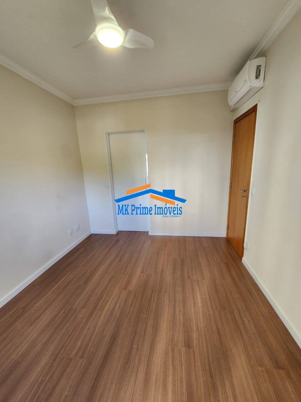 Apartamento para alugar com 3 quartos, 139m² - Foto 5