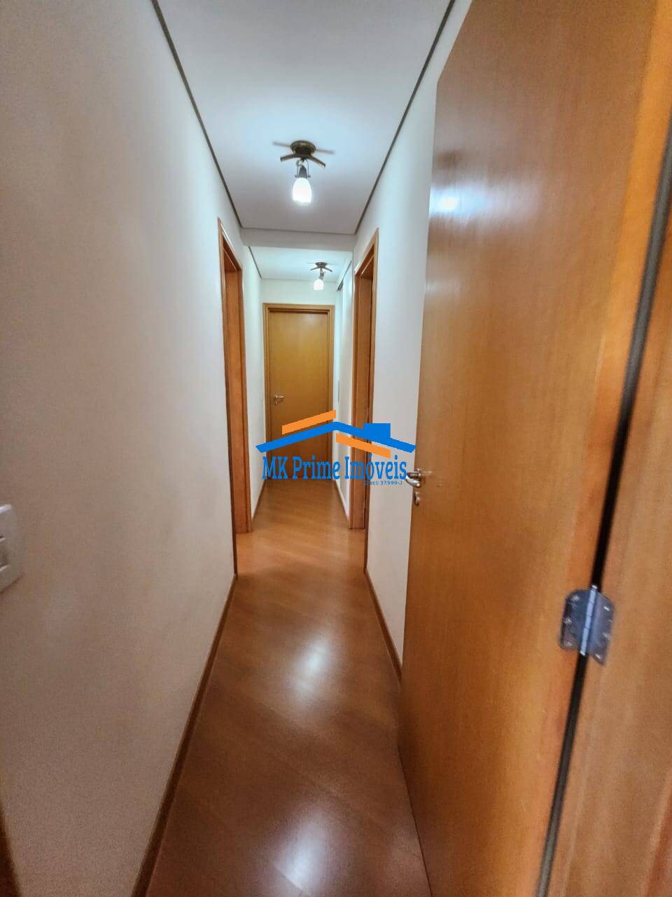 Apartamento para alugar com 3 quartos, 139m² - Foto 8