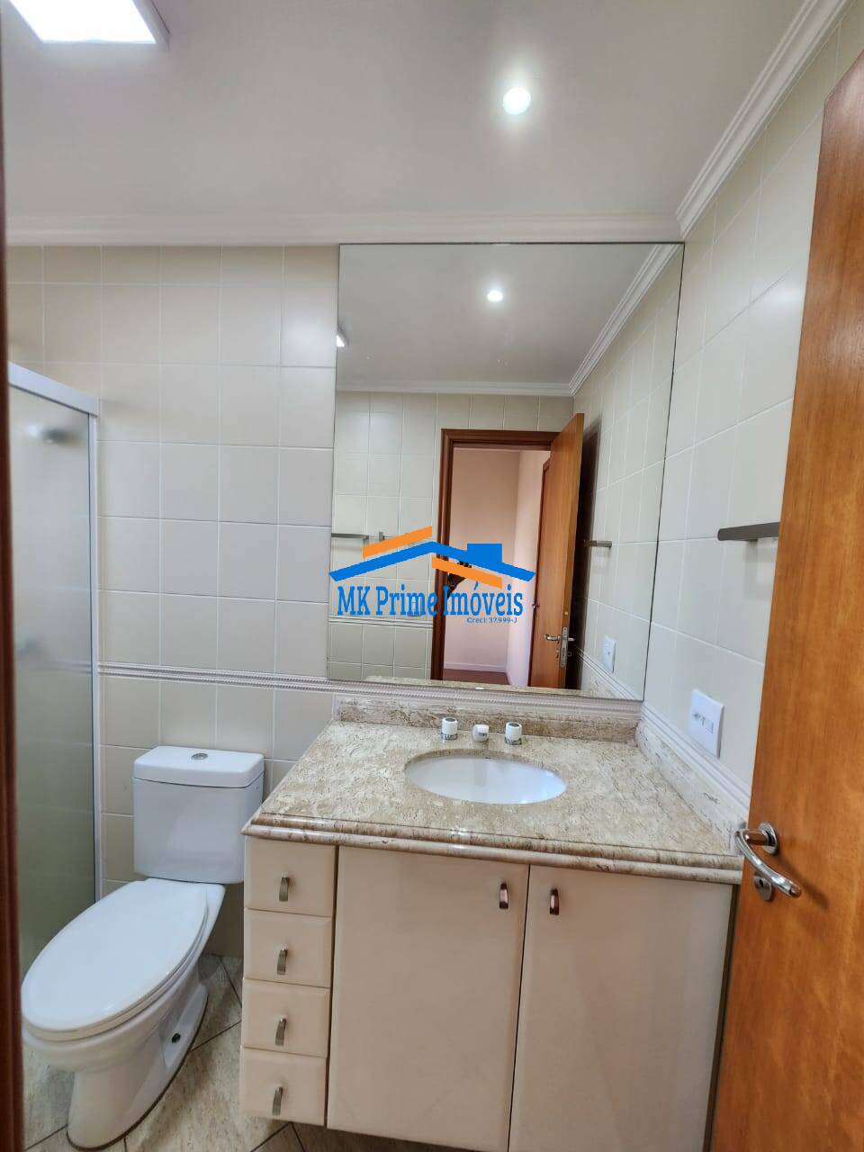 Apartamento para alugar com 3 quartos, 139m² - Foto 9