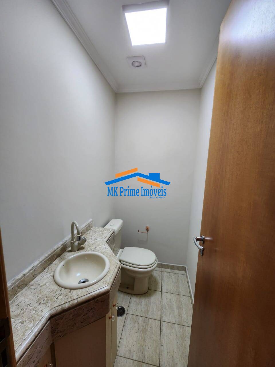 Apartamento para alugar com 3 quartos, 139m² - Foto 13