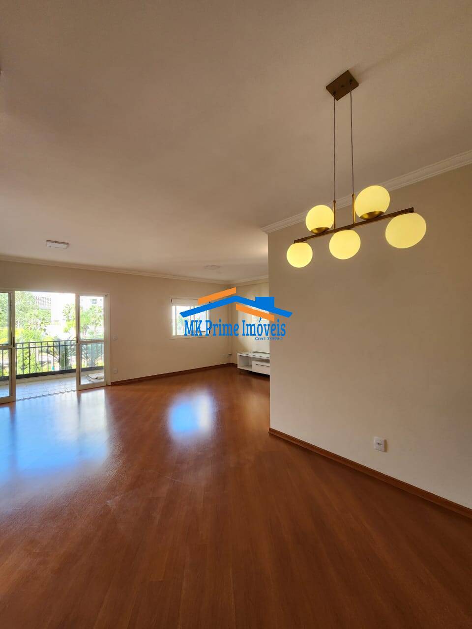 Apartamento para alugar com 3 quartos, 139m² - Foto 3