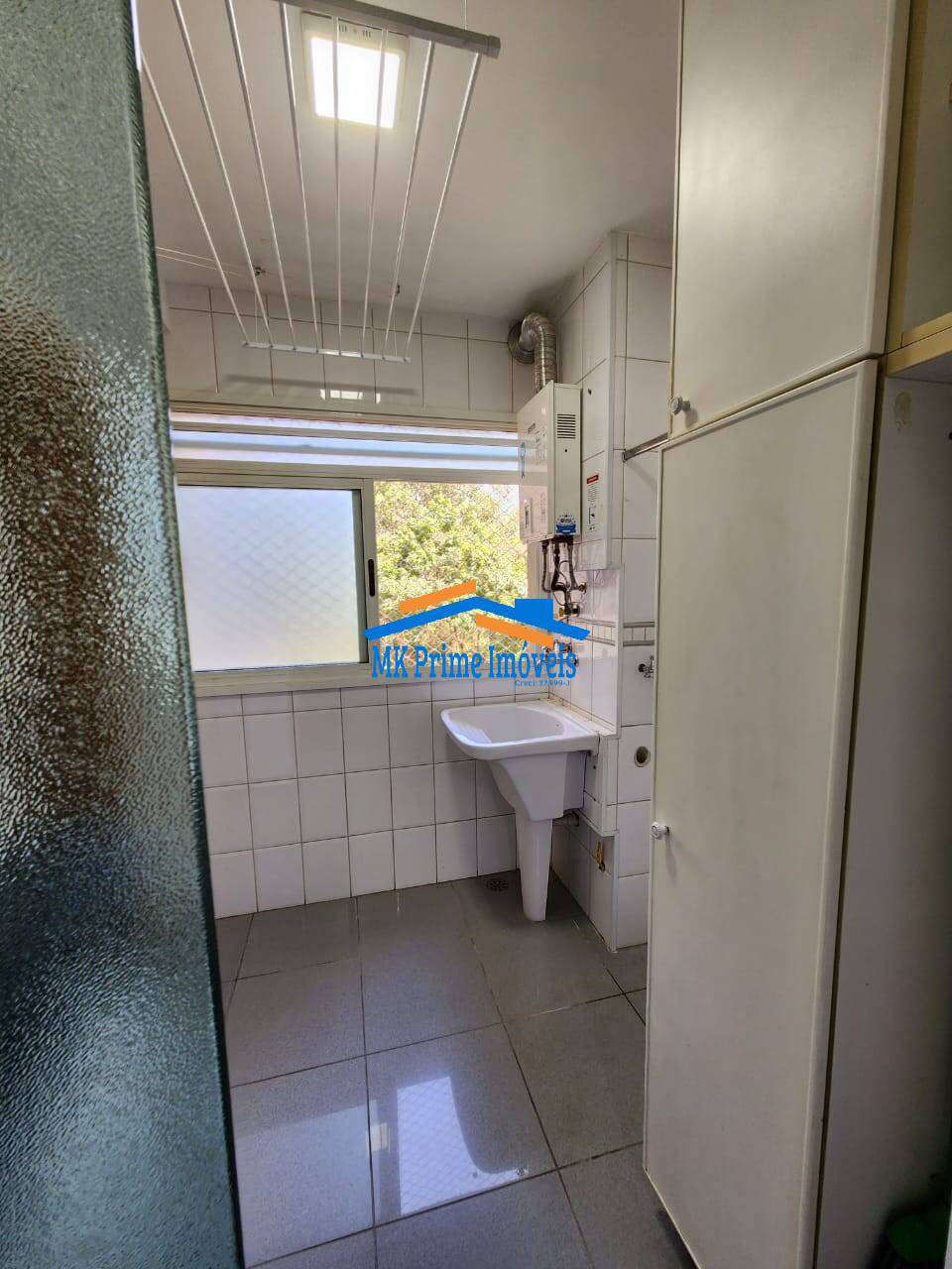 Apartamento para alugar com 3 quartos, 139m² - Foto 15