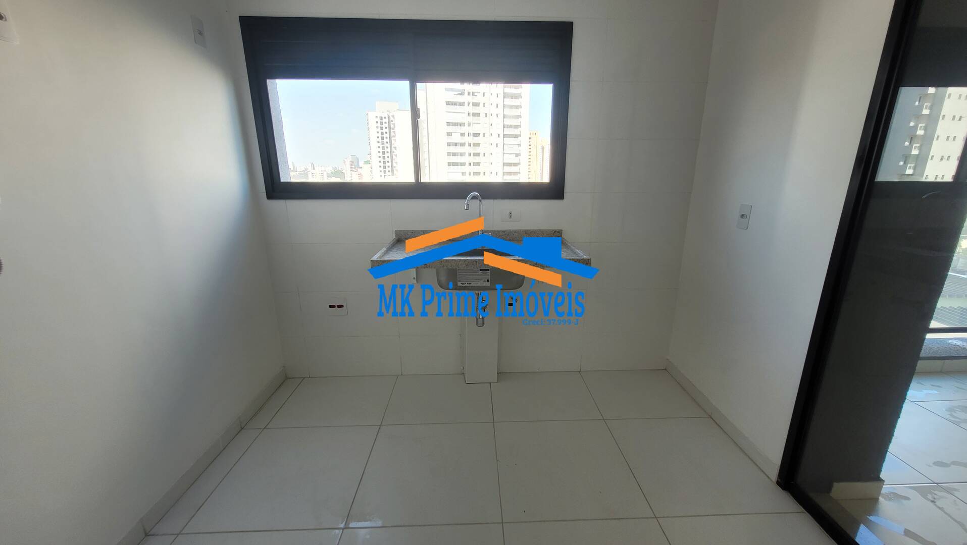 Apartamento à venda com 2 quartos, 63m² - Foto 10